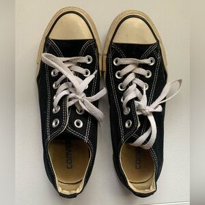 Converse shoes - black and white (women’s 7, men’s 5)